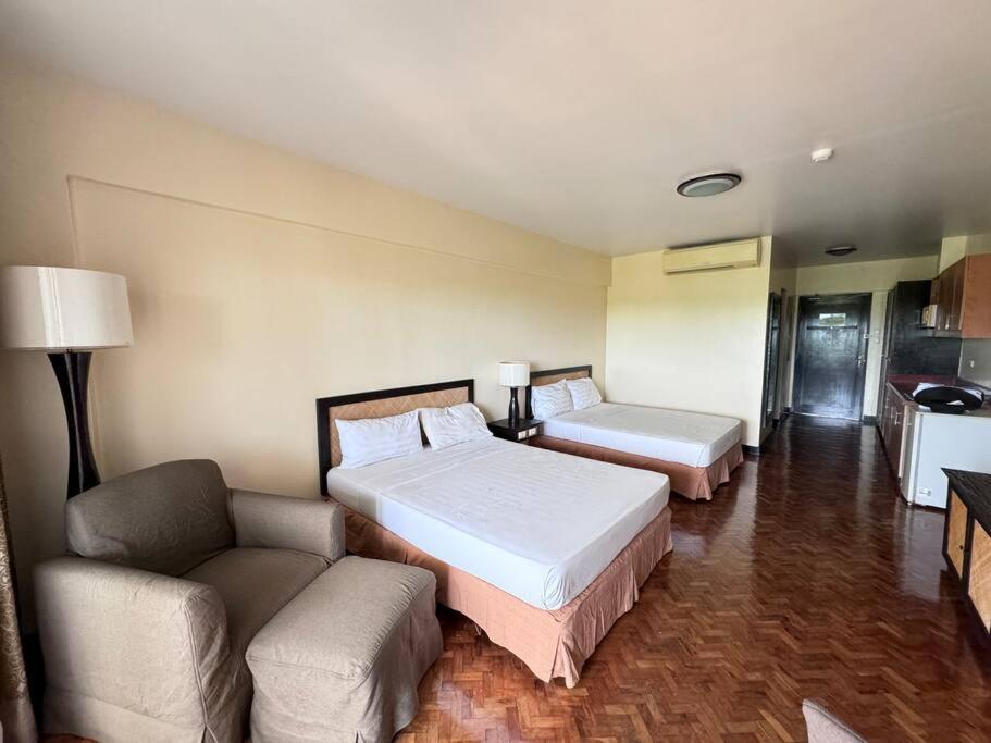 Alta Vista De Boracay, 109b Apartment